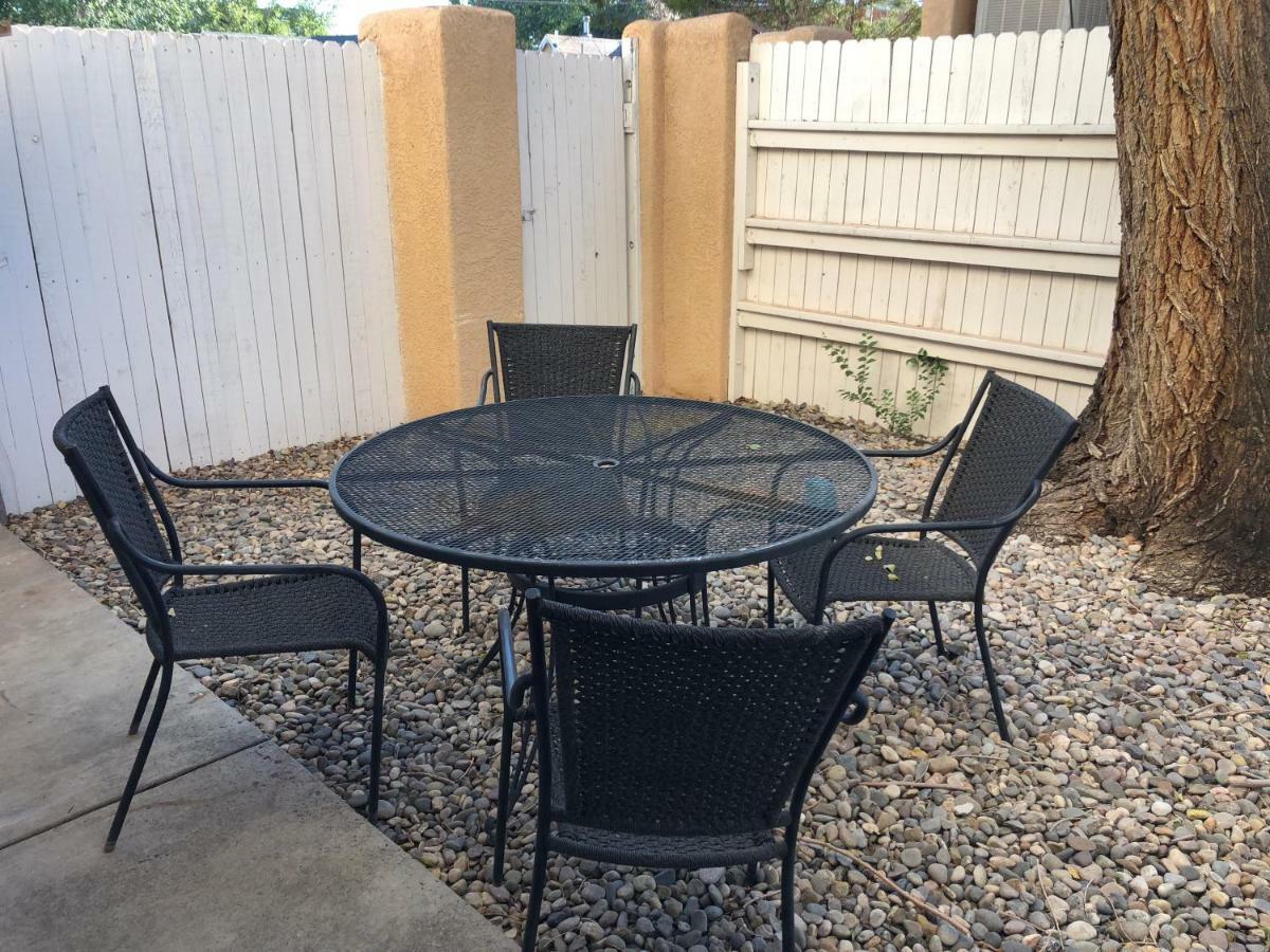 Bed & Breakfast El Cuervo Abq Guest 3*