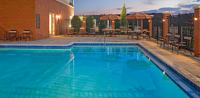 Hyatt Place Airport Hotel 3*