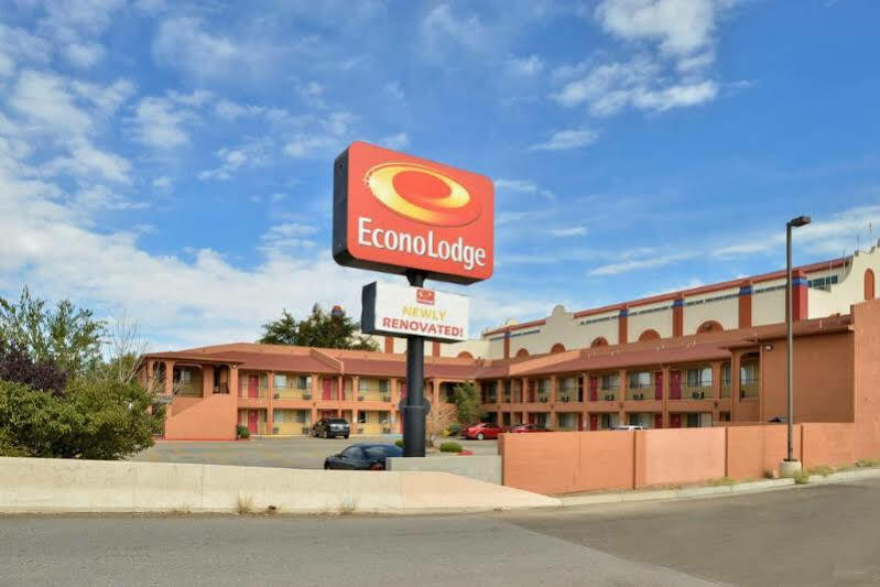 Motel Econo Midtown 2*