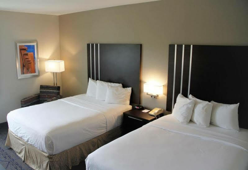 Baymont By Wyndham Airport Hotel Albuquerque