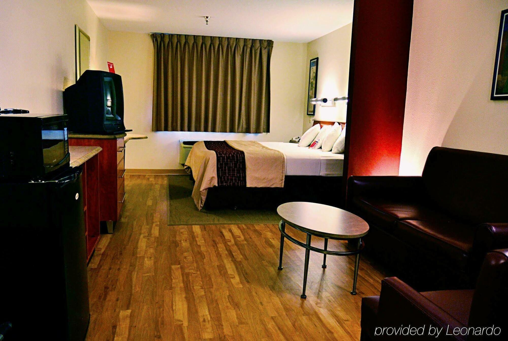 Surestay By Western Midtown Albuquerque