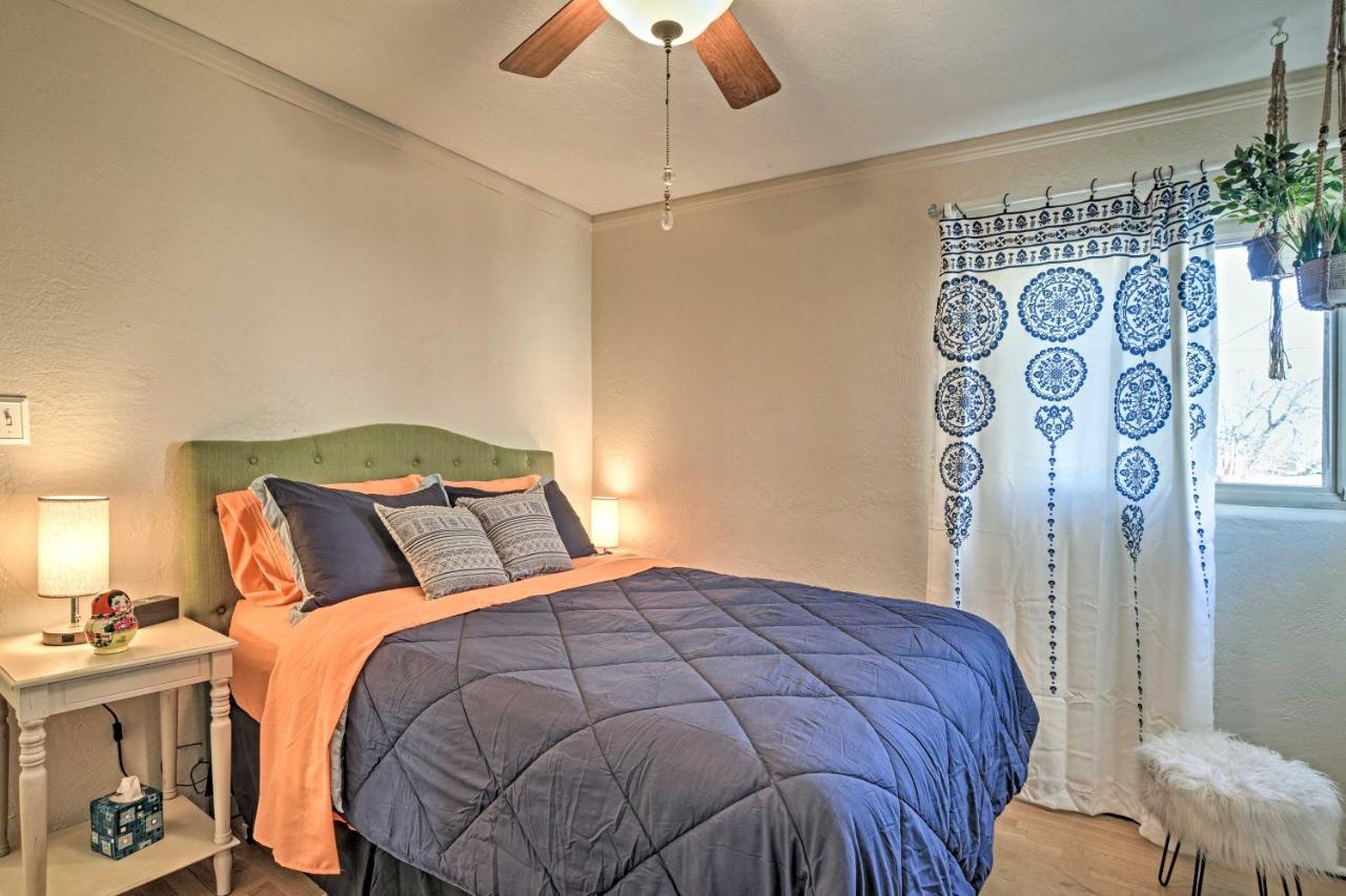 Dog-friendly 1 Mi To U Of Nm! Holiday home *