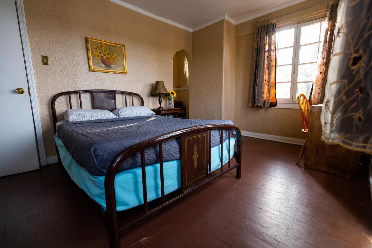 Hostel The Mother Road