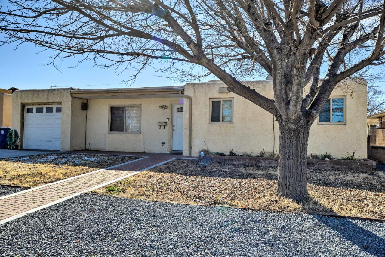 Vibrant Abq Adobe Den Mtn Views, Walk To Park!