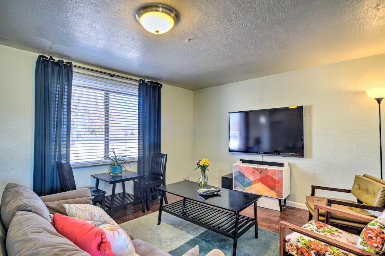 Vibrant Abq Adobe Den Mtn Views, Walk To Park! *