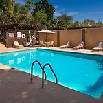 Best Western Airport Albuquerque Innsuites Hotel & Suites