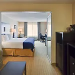 Holiday Inn Express Hotel & Suites Albuquerque Airport By Ihg