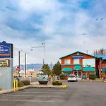 Sandia Peak Inn Old Town Abq, A Howard Johnson By Wyndham