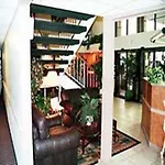 Best Western Inn & Suites Airport