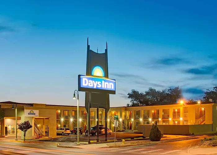 Days Inn By Wyndham Albuquerque Downtown