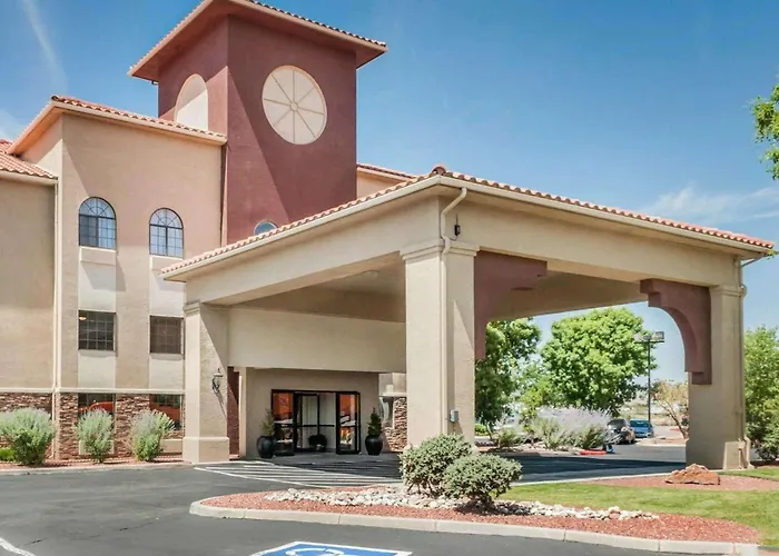 Quality Inn & Suites Albuquerque West