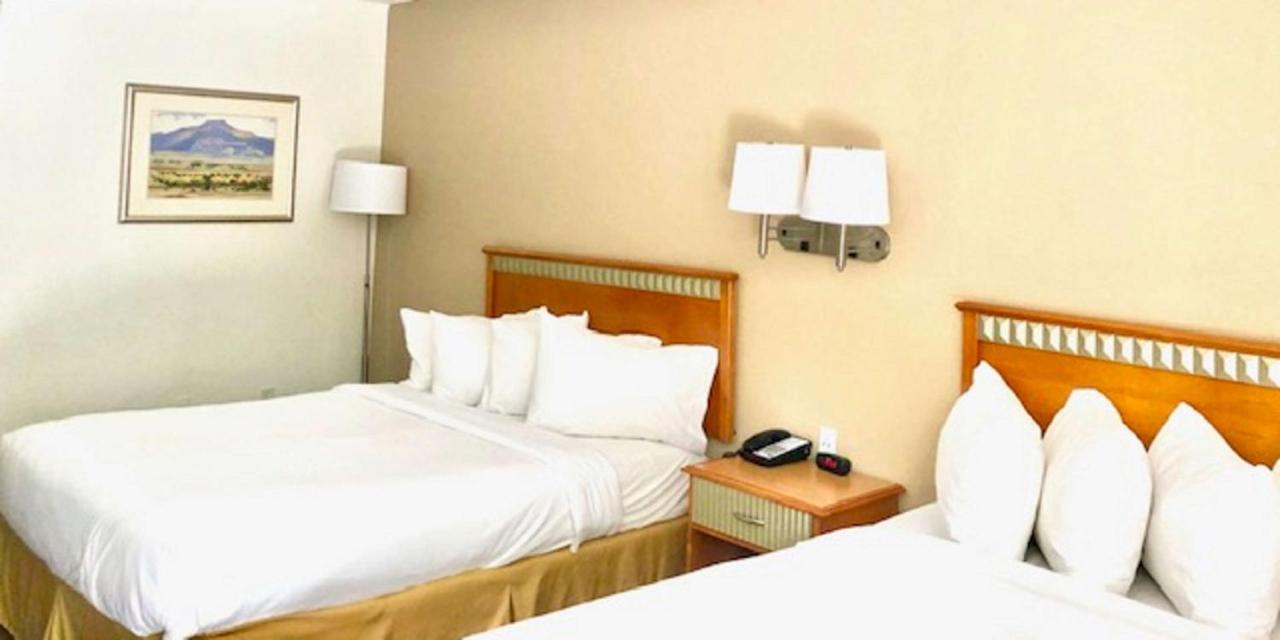 Hotel Surestay By Western I-40 Eubank 3*