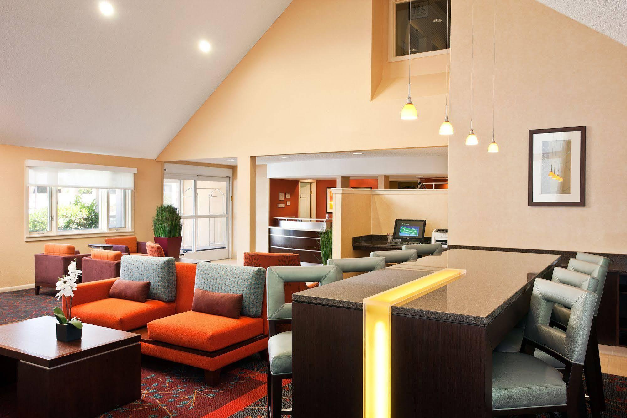 Sonesta Es Hotel 3*