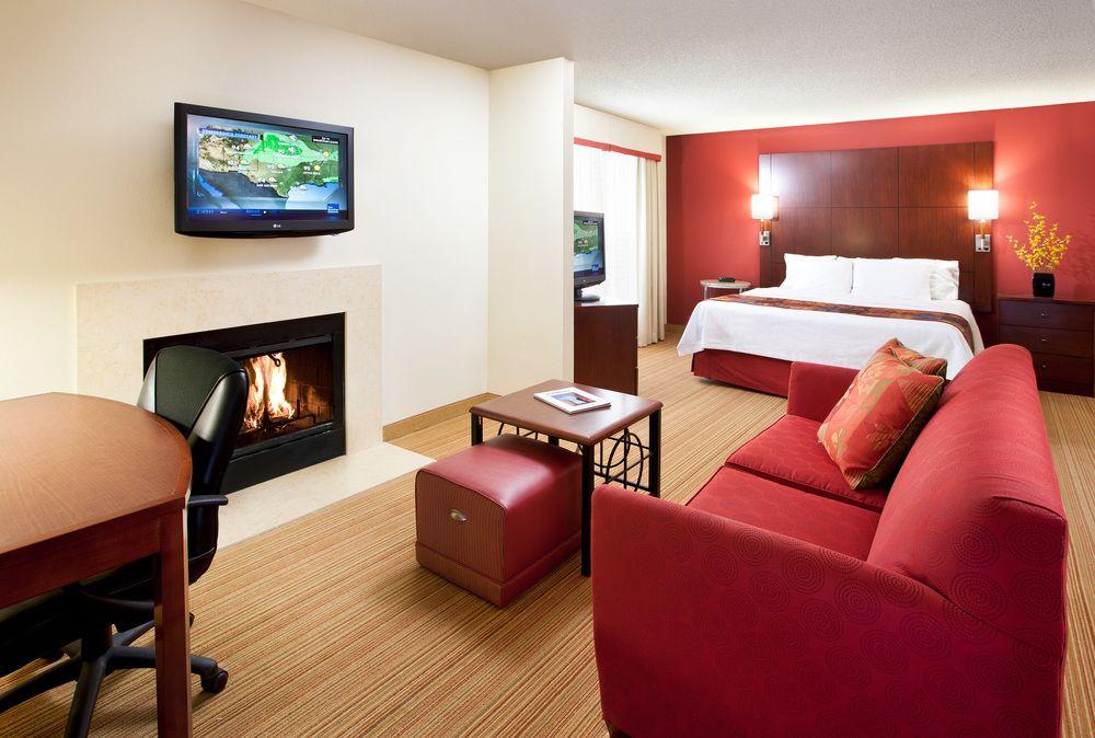 Hotel Sonesta Es 3*