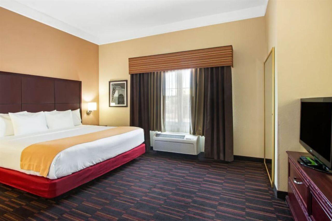 La Quinta & By Wyndham Midtown 3* Albuquerque