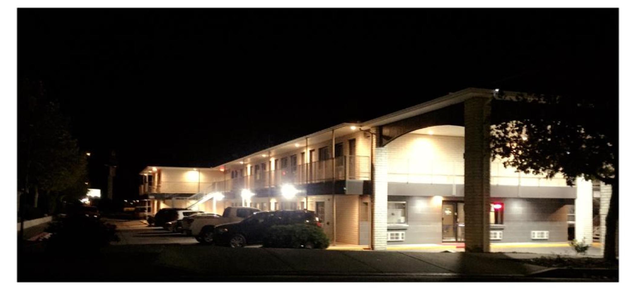 Hotel Travelodge By Wyndham East 3*