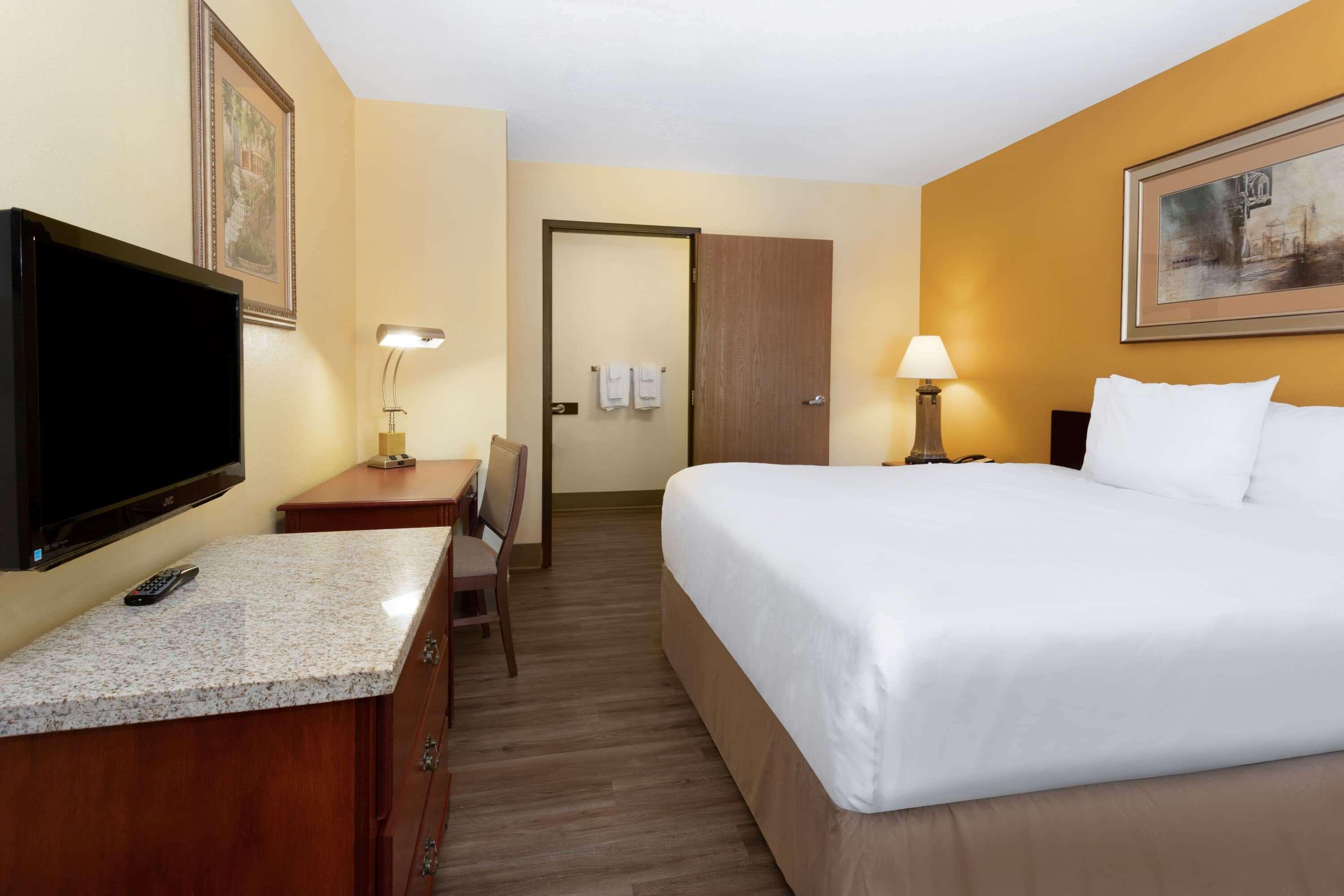 Travelodge By Wyndham East Albuquerque