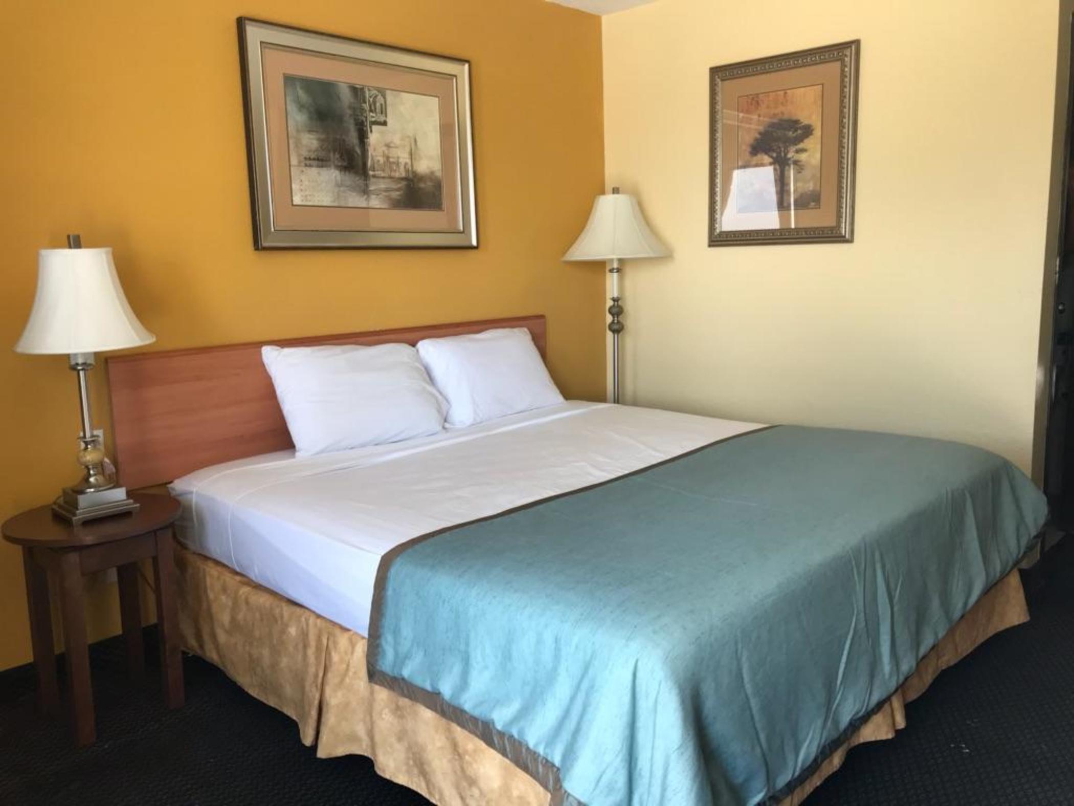 Travelodge By Wyndham East