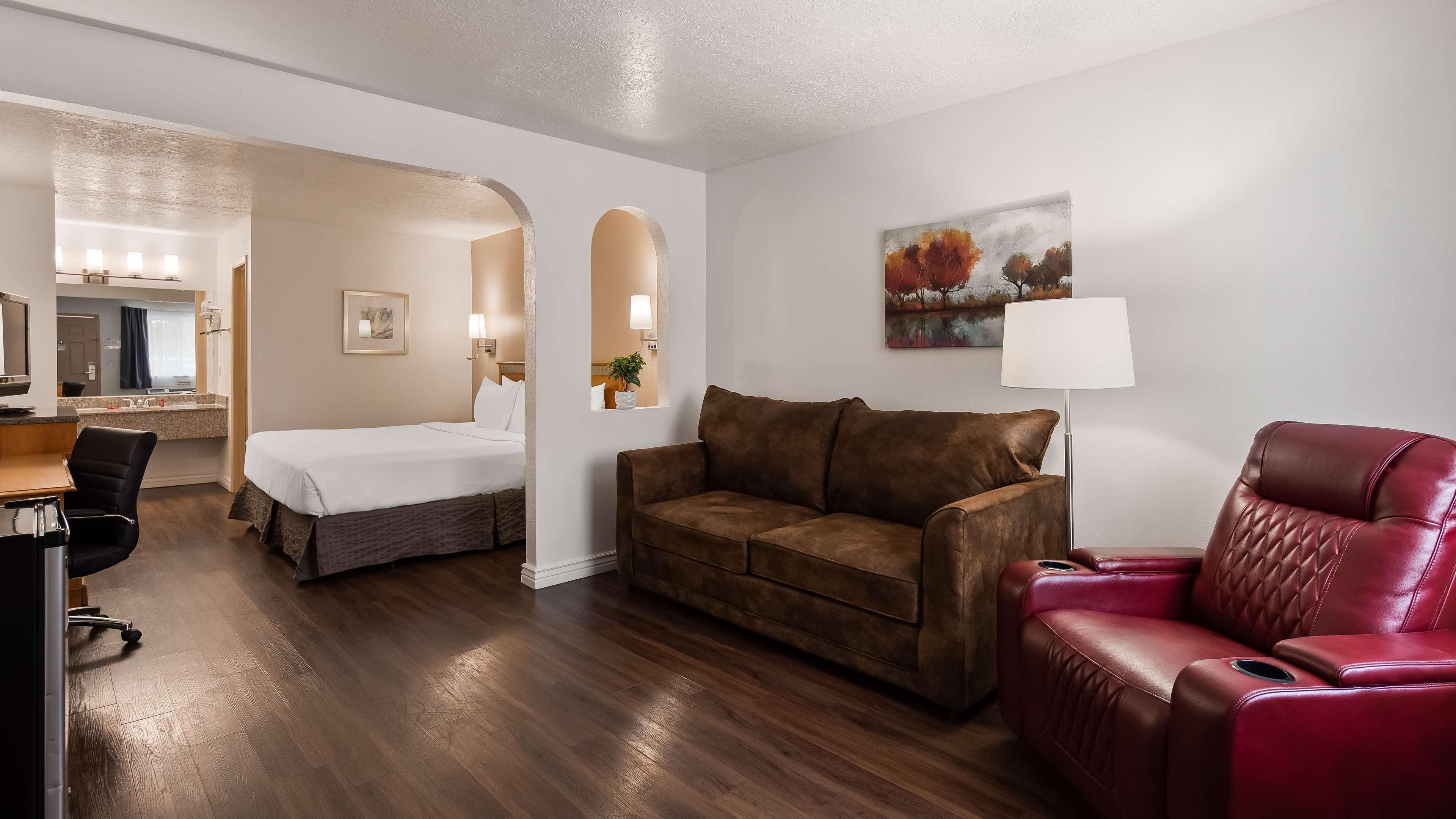 Surestay By Western I-40 Eubank Hotel Albuquerque