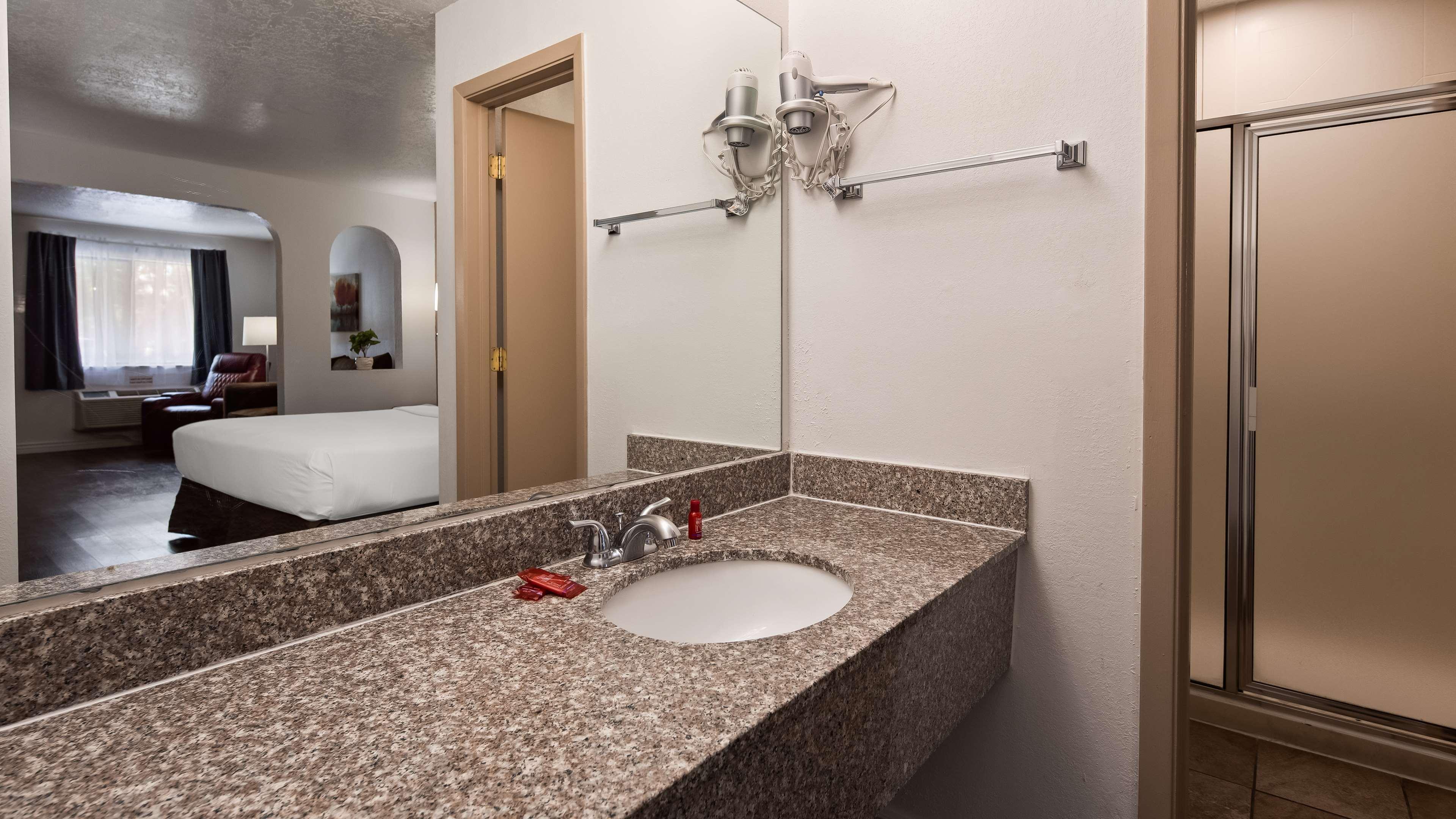 Hotel Surestay By Western I-40 Eubank Albuquerque