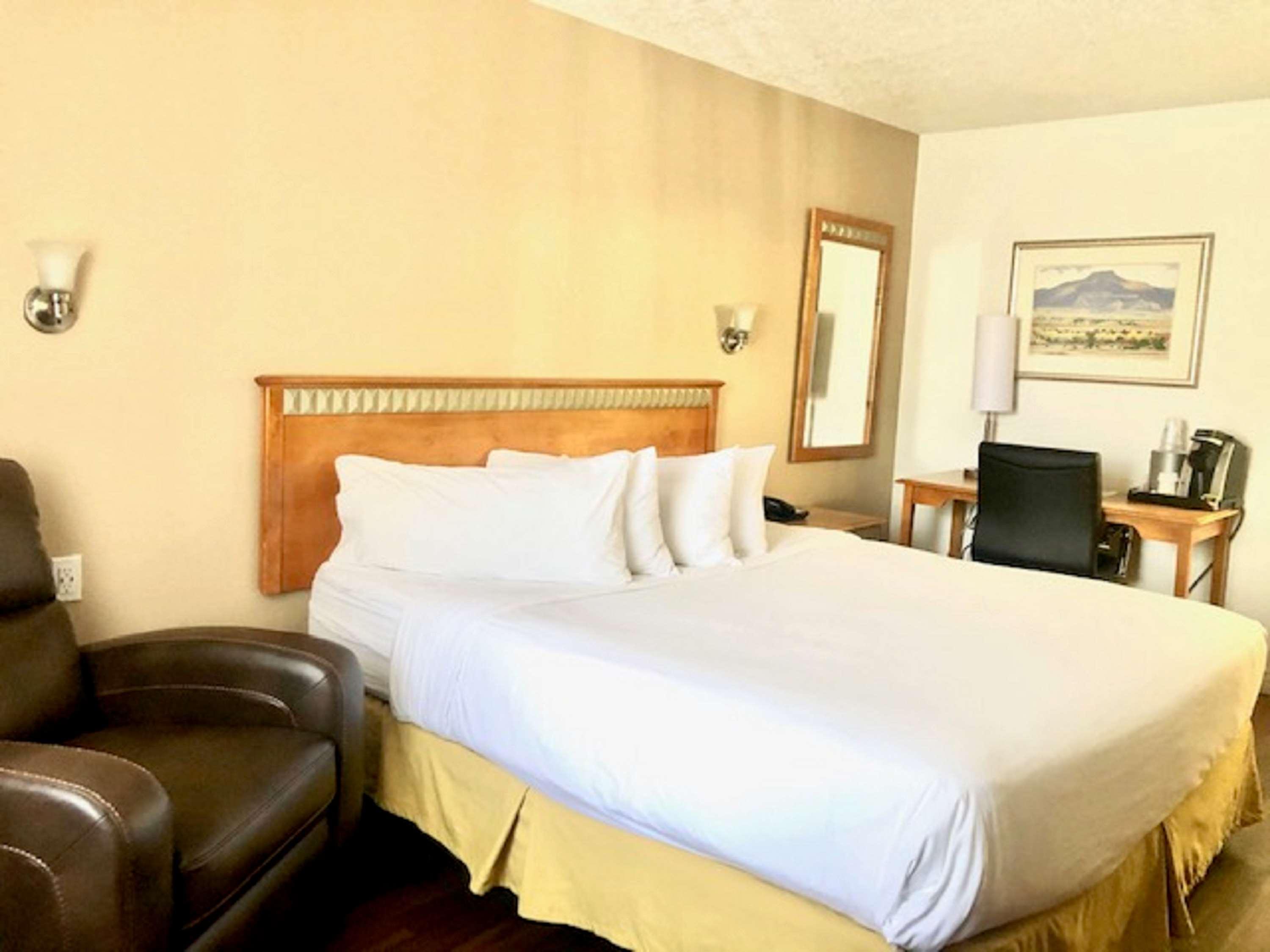 Hotel Surestay By Western I-40 Eubank 3*