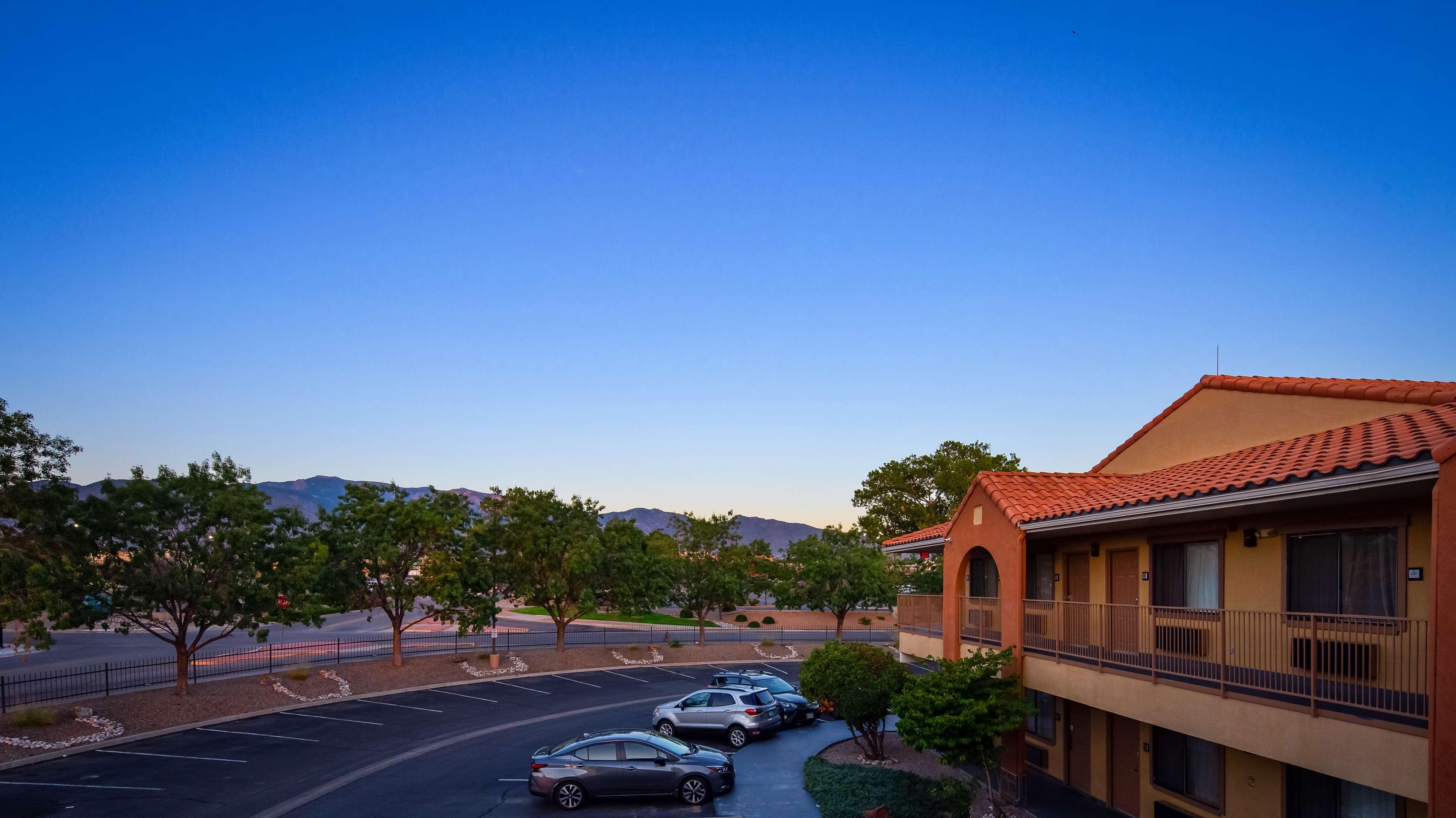 Surestay By Western I-40 Eubank 3* Albuquerque