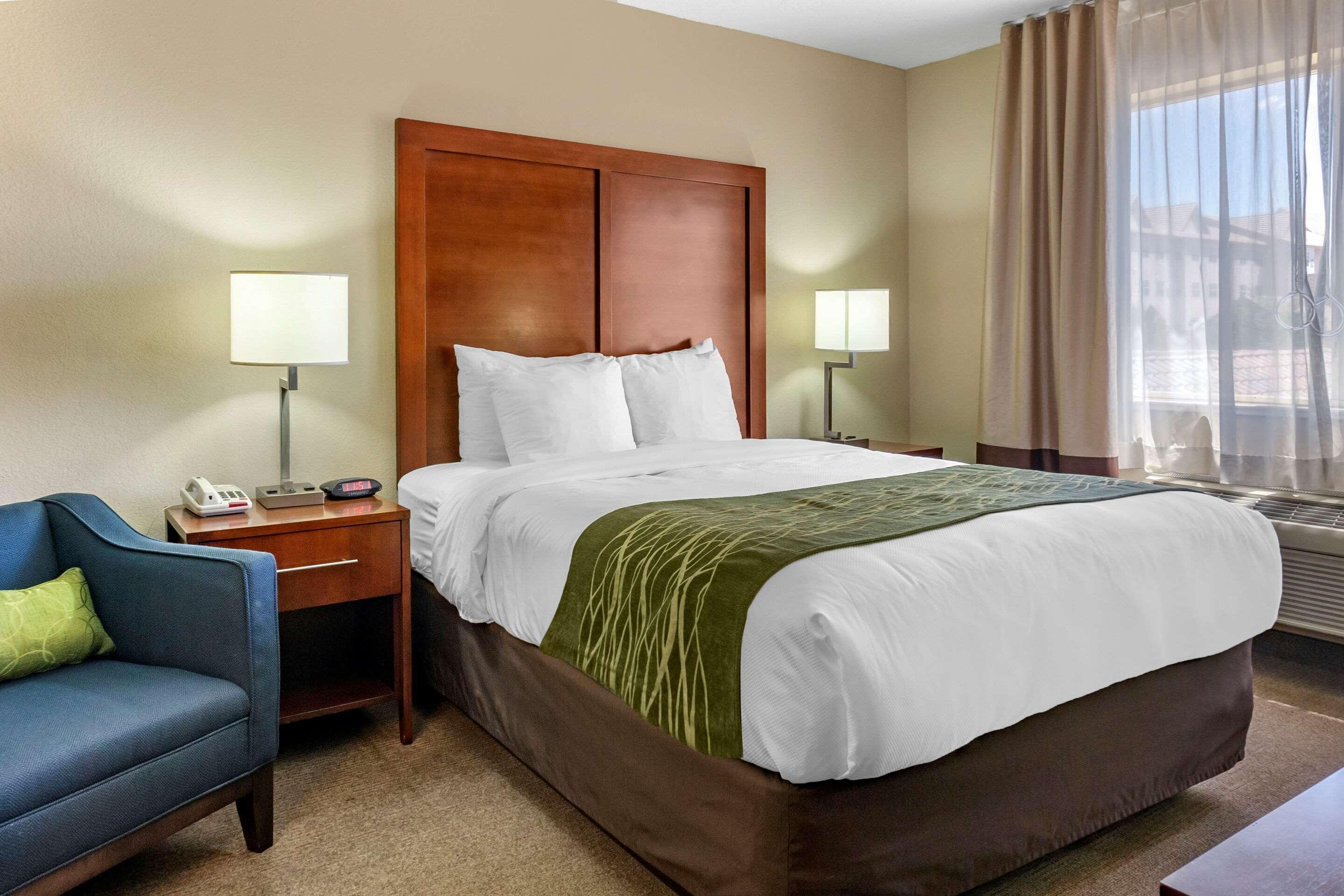 Comfort Airport Inn