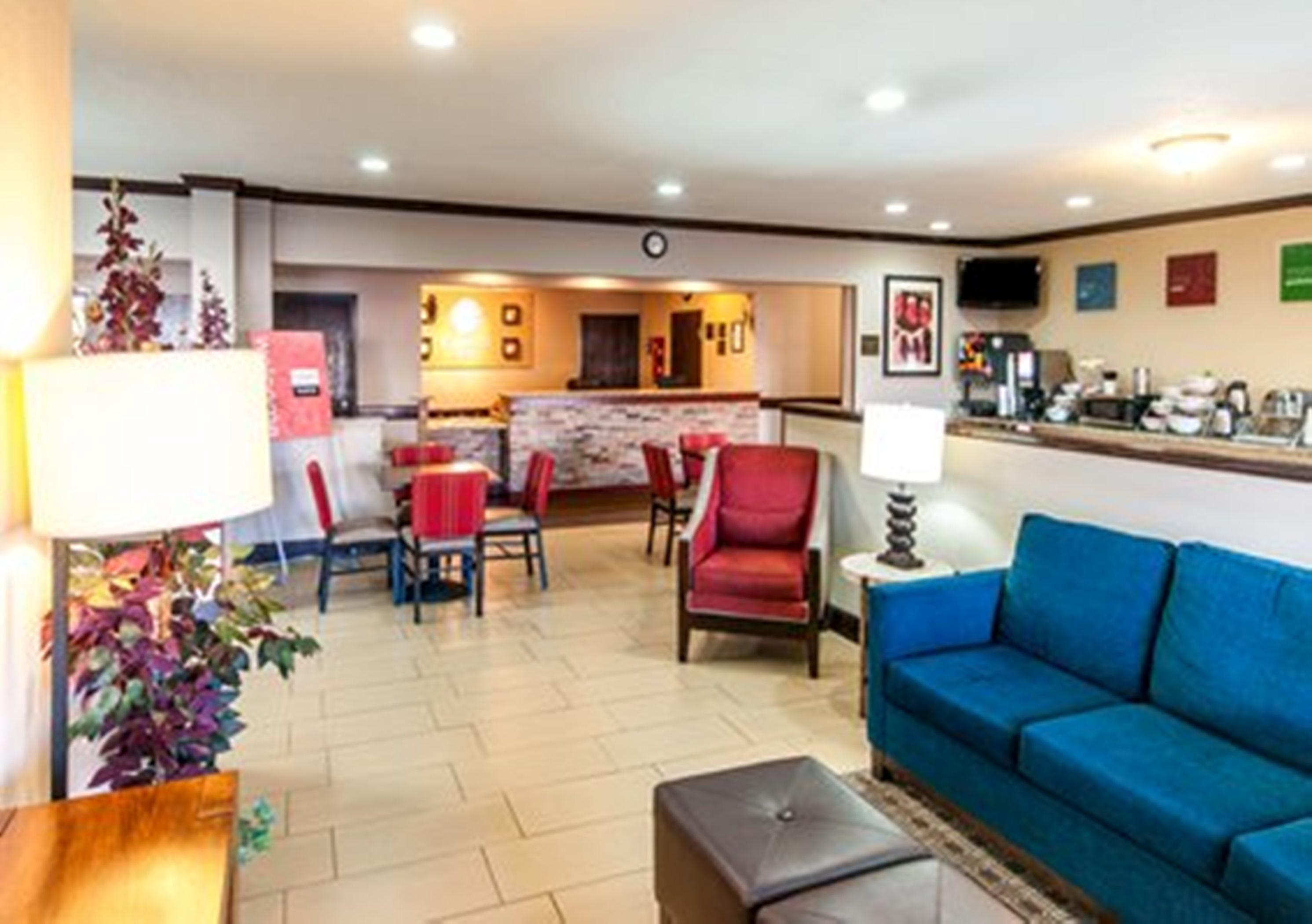 Comfort Airport 3*