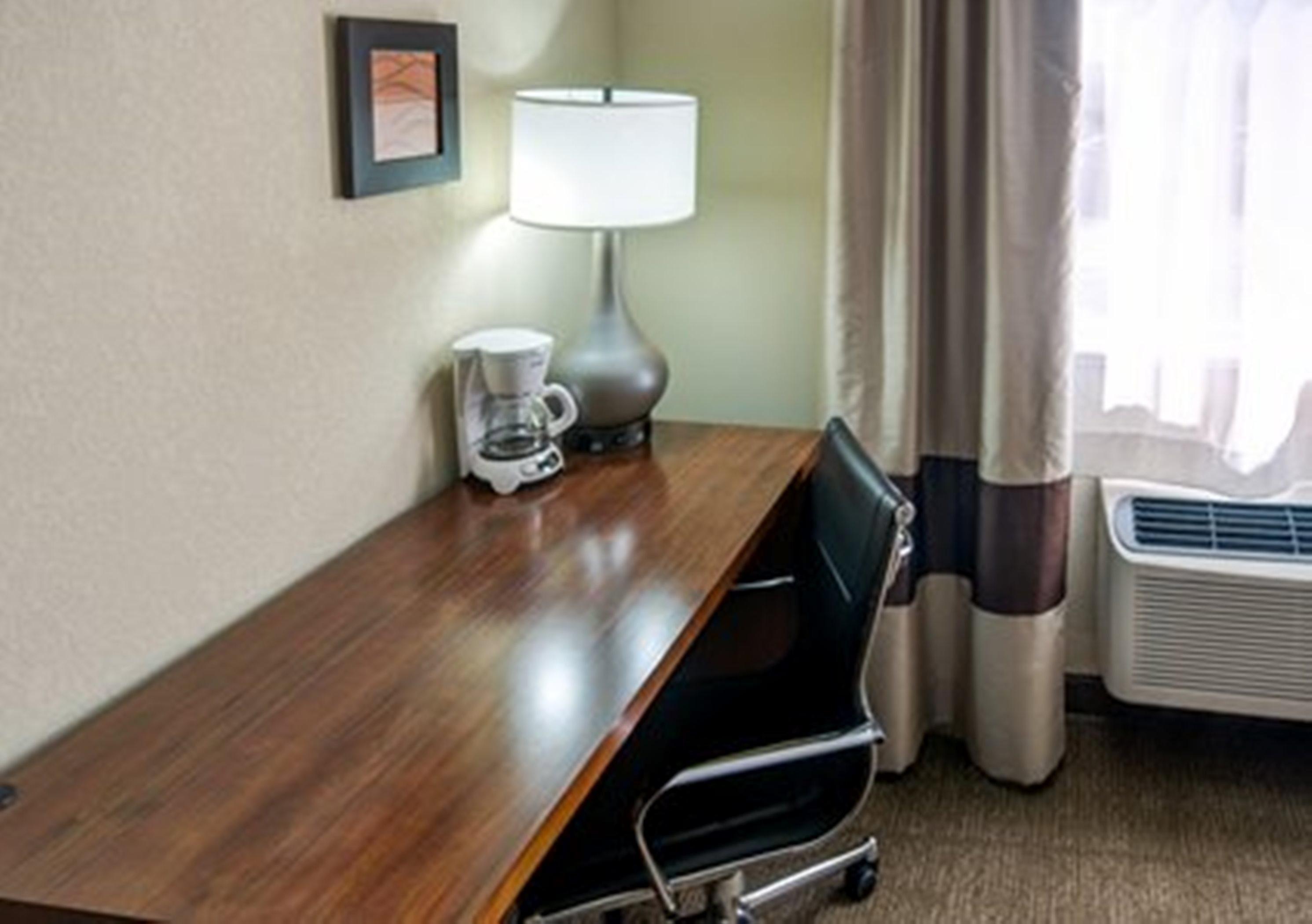 Comfort Airport Inn 3*