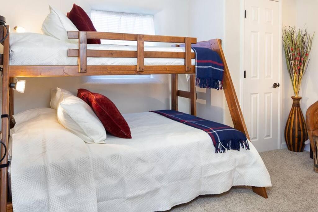 The Lagartija @ Old Town With King Bed * Albuquerque