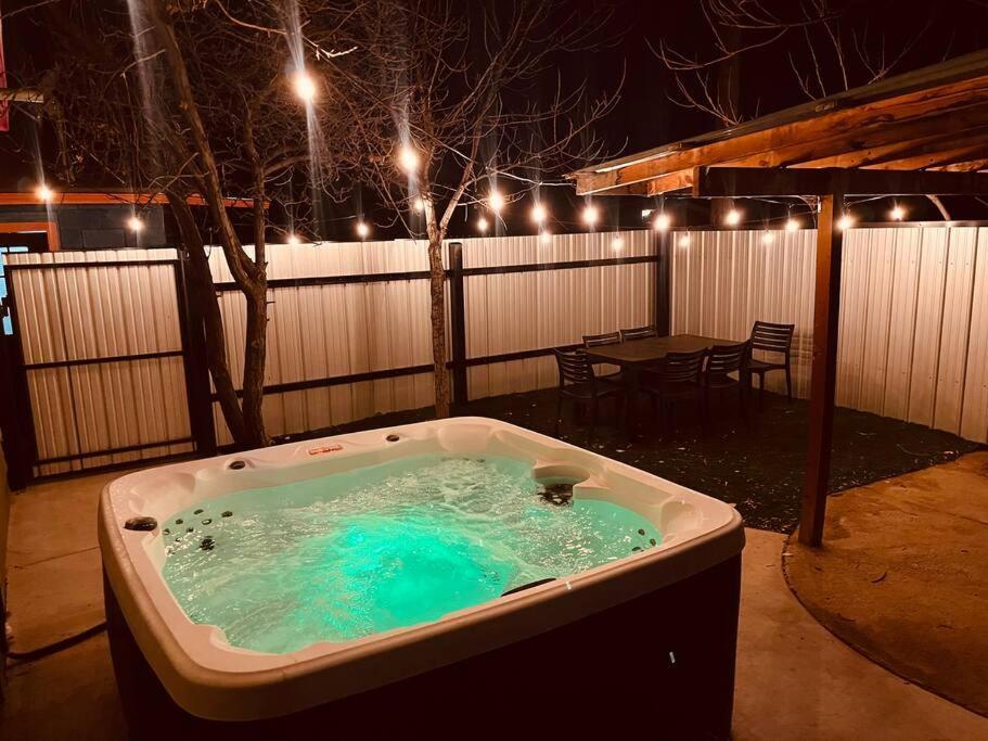 Prickly Pear At Cactus Flower-hot Tub-pet Friendly-no Pet Fees! * Albuquerque