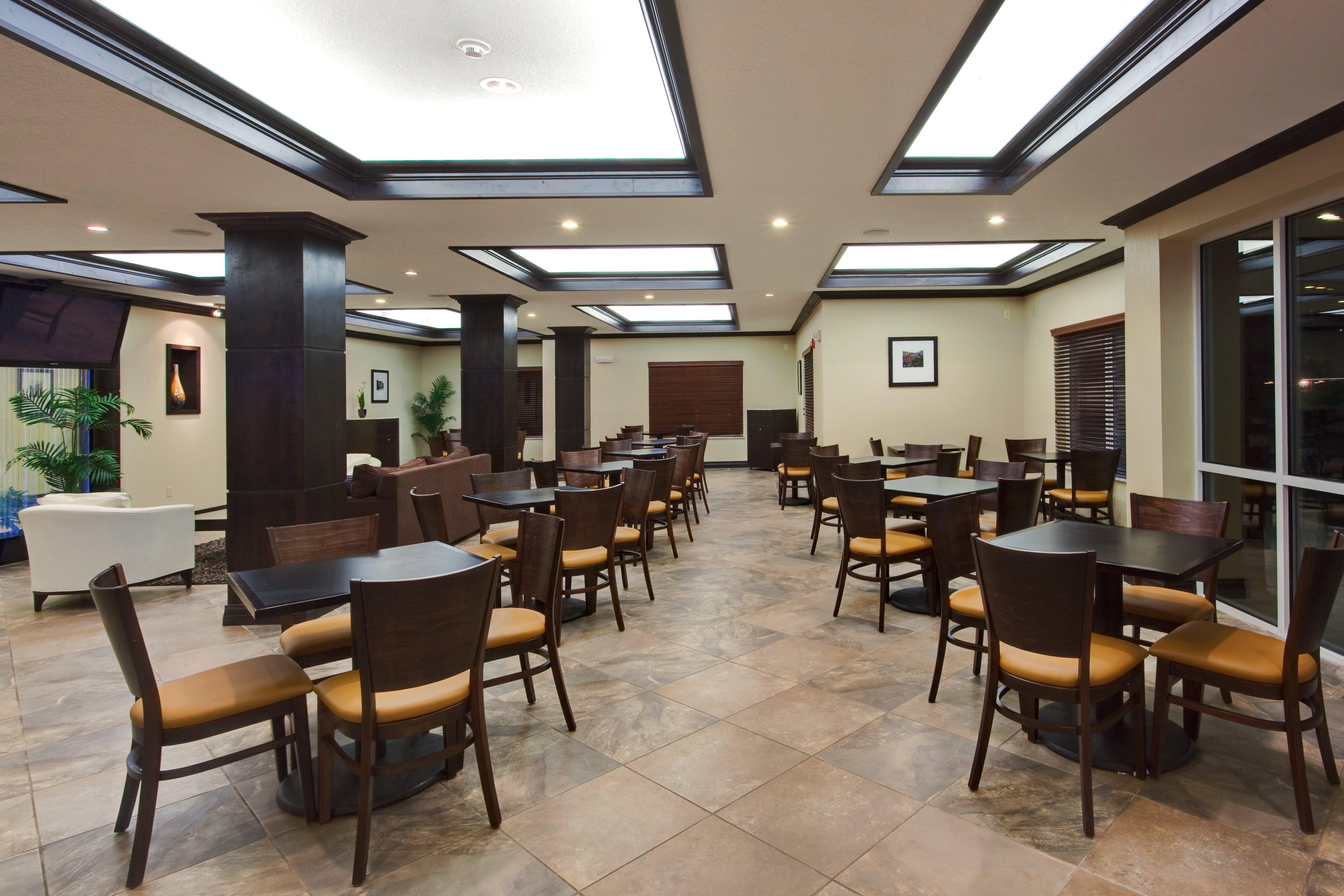 Hotel Express & Airport By Ihg Albuquerque