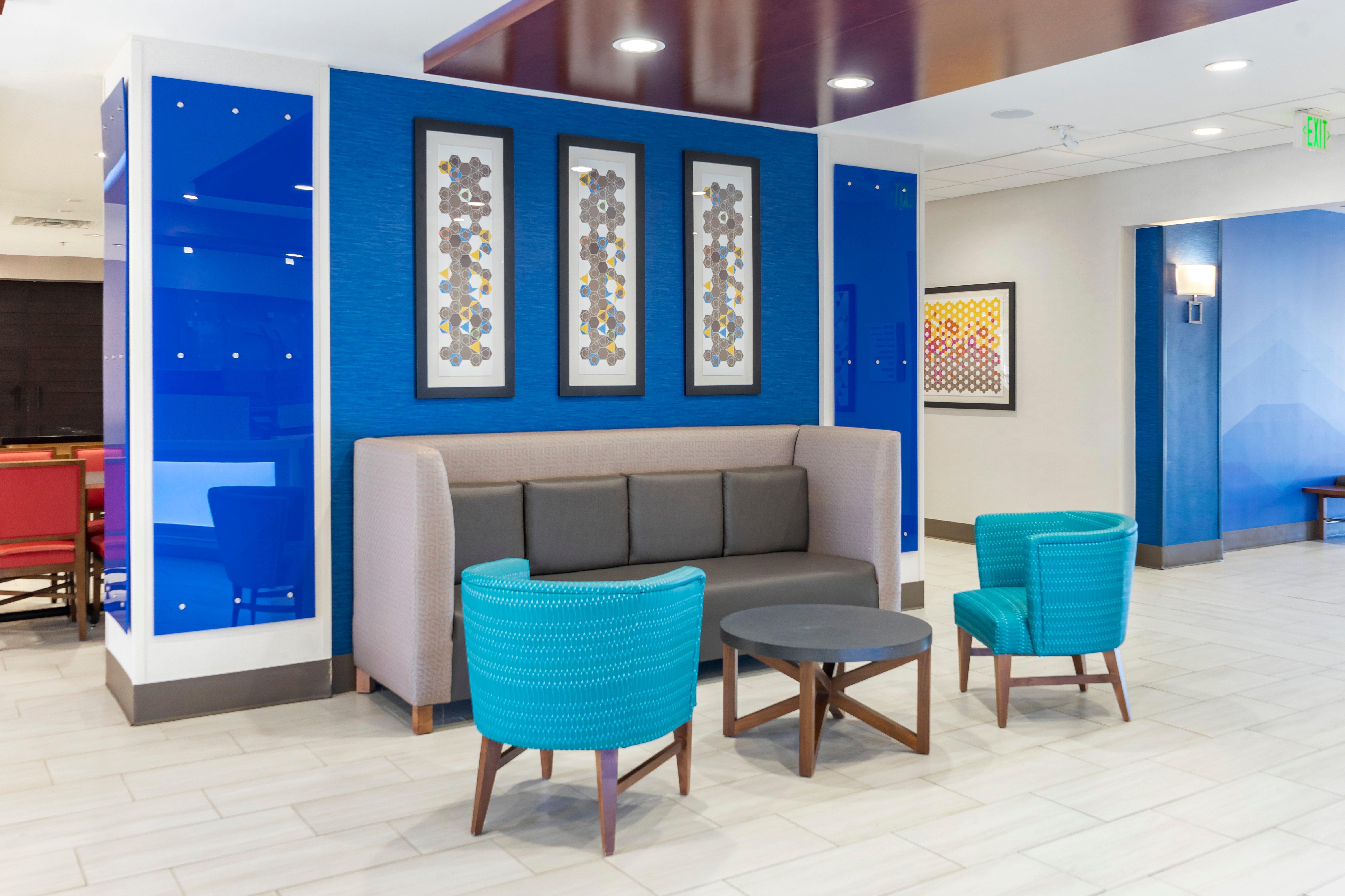 Express & Midtown By Ihg