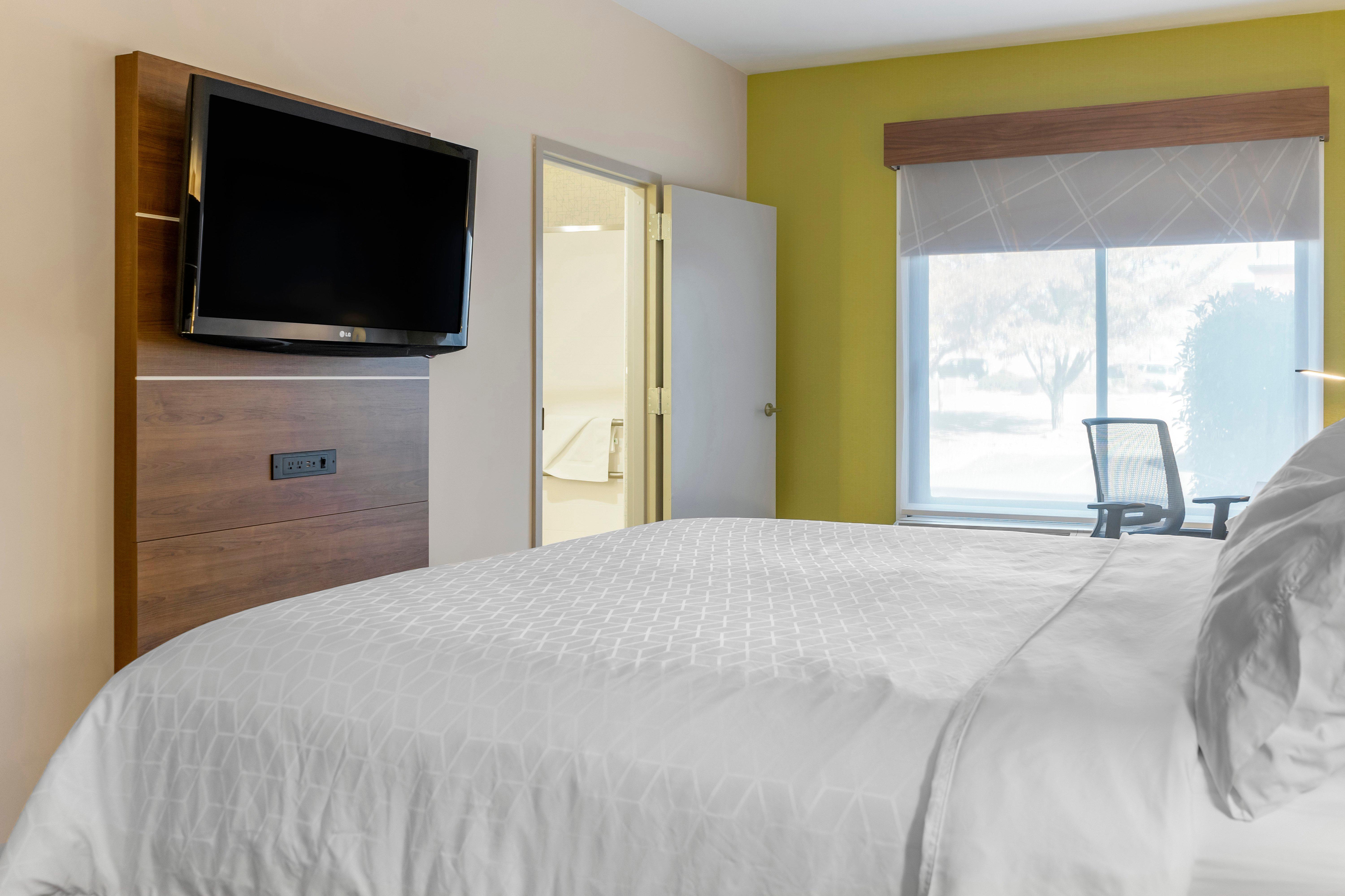 Hotel Express & Midtown By Ihg