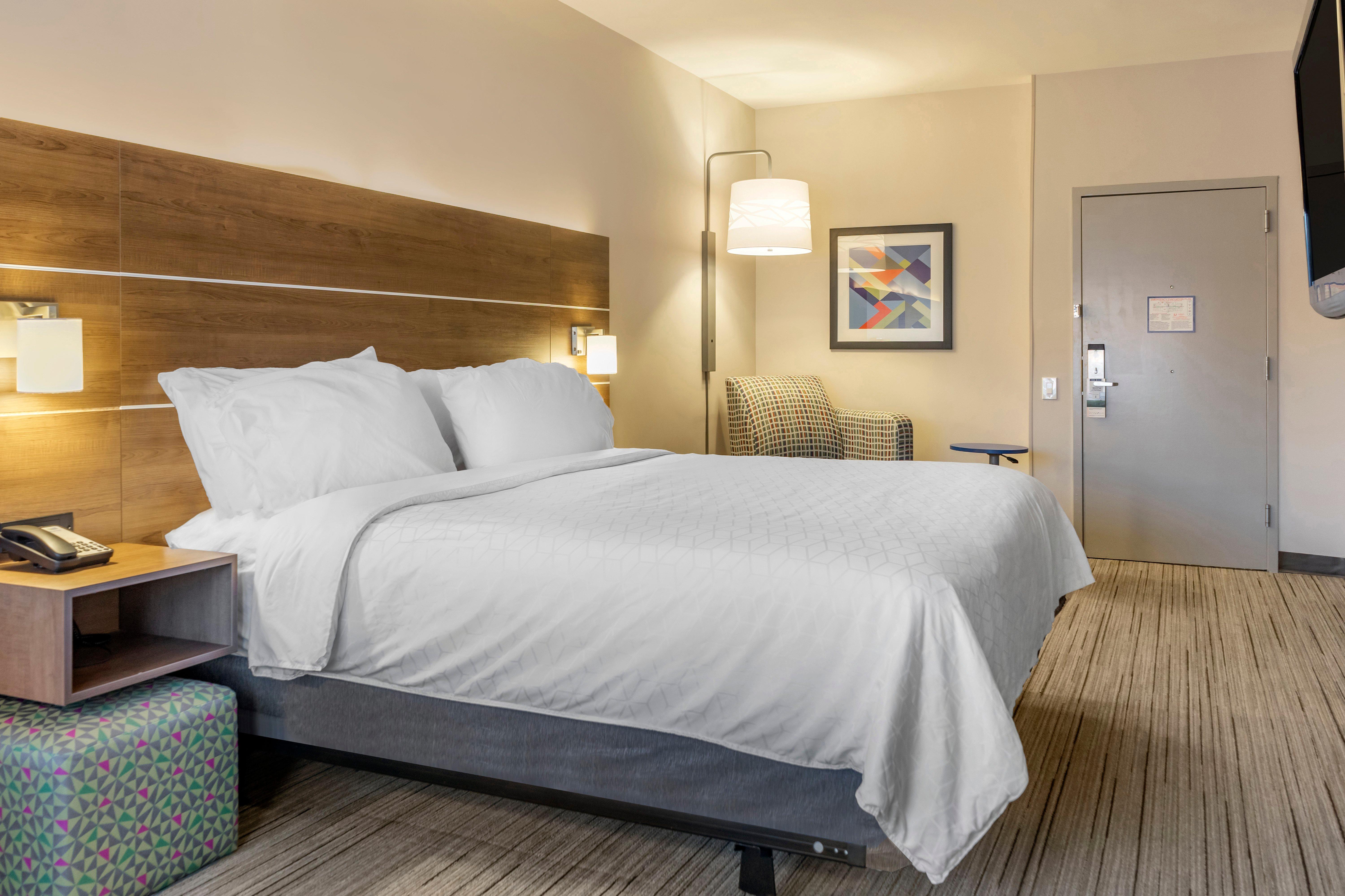 Express & Midtown By Ihg