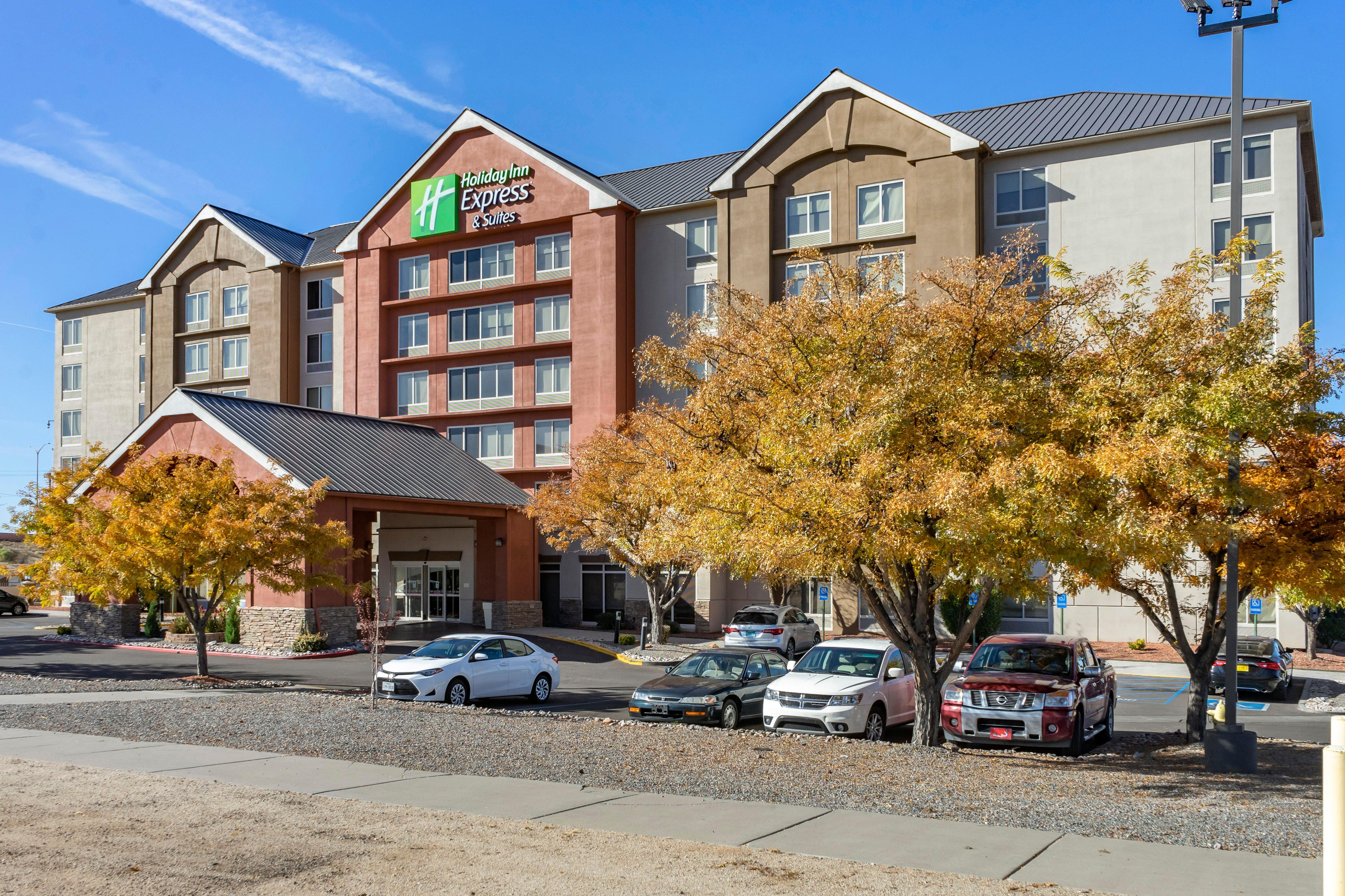 Express & Midtown By Ihg Hotel