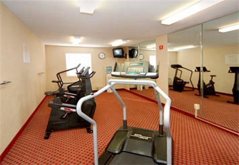 Fairfield & By Marriott Airport