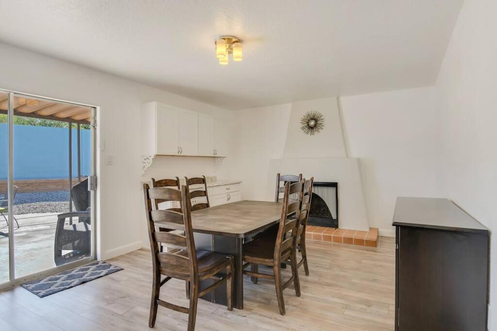 Holiday home Loma Ne Heights 3 Bedroom Pool/hottub! *