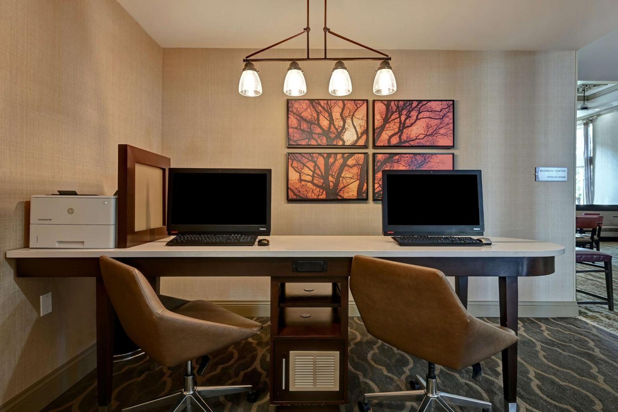 Homewood By Hilton Airport 3*
