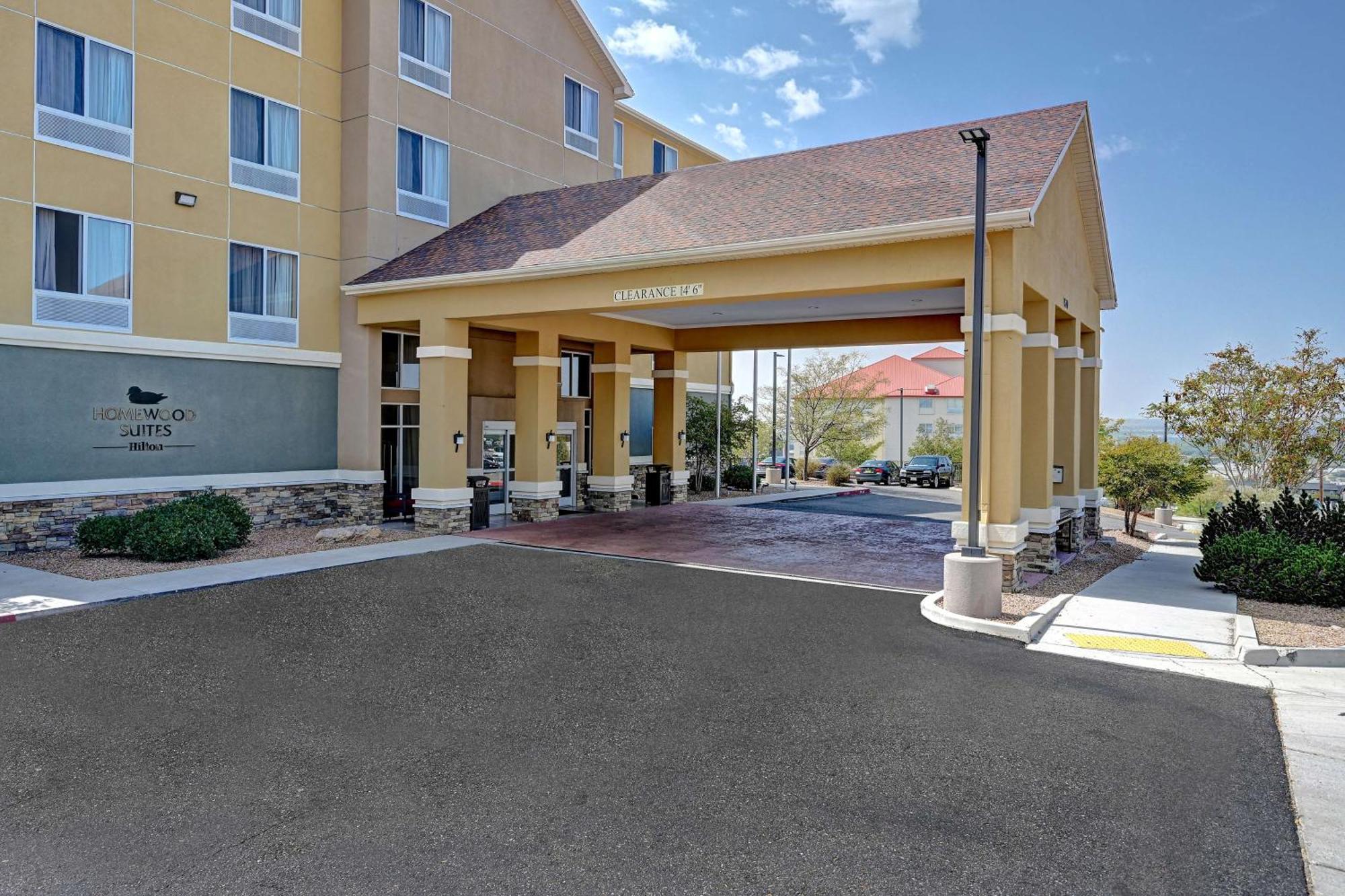 Homewood By Hilton Airport Hotel 3*