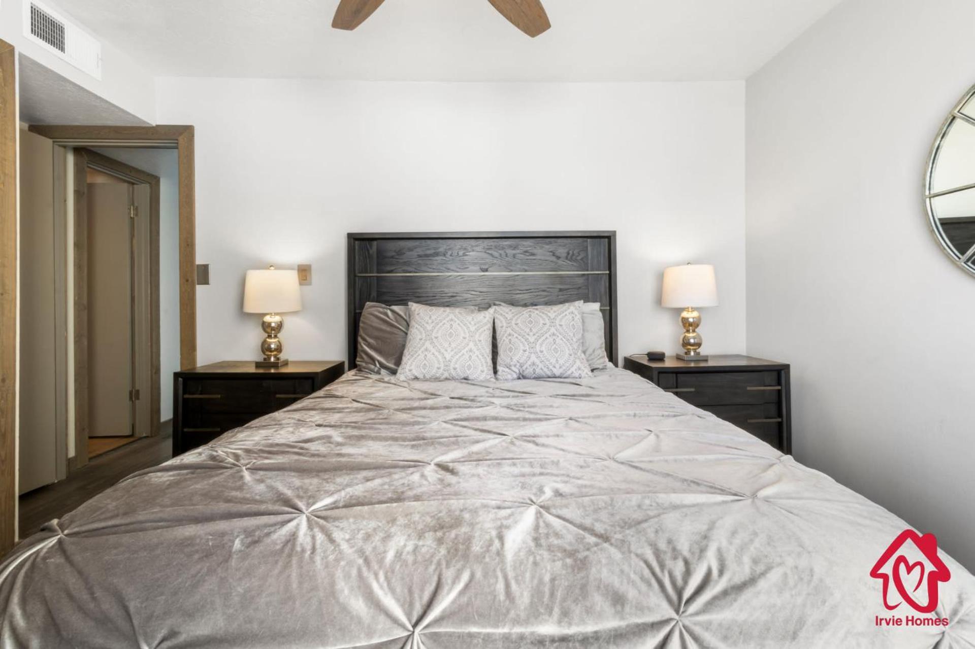 The Plaza - An Irvie W Summer Pool Holiday home Albuquerque