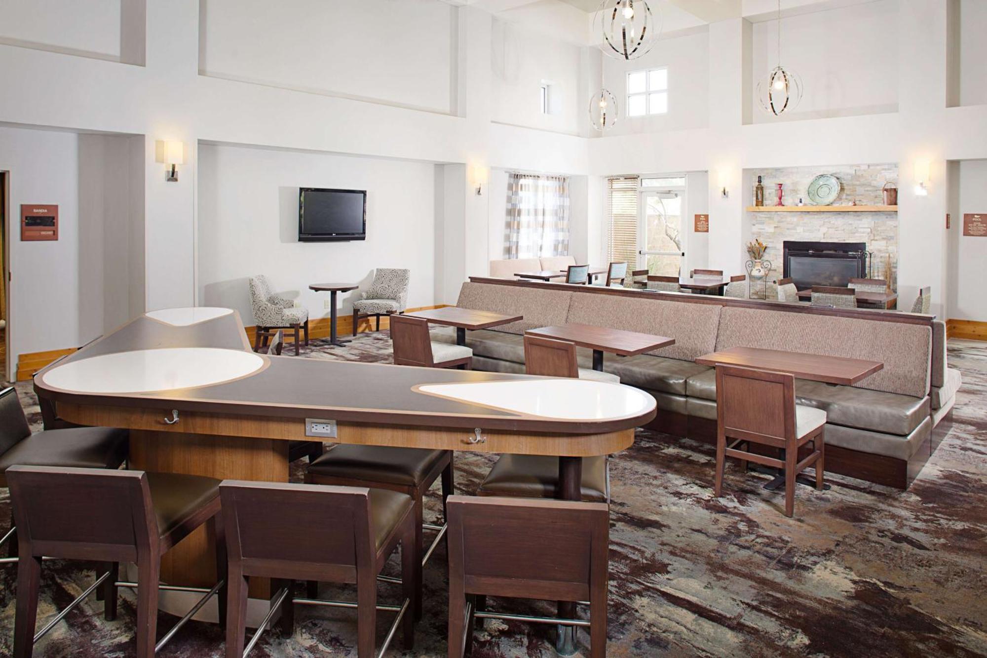 Homewood By Hilton Uptown Hotel 3*