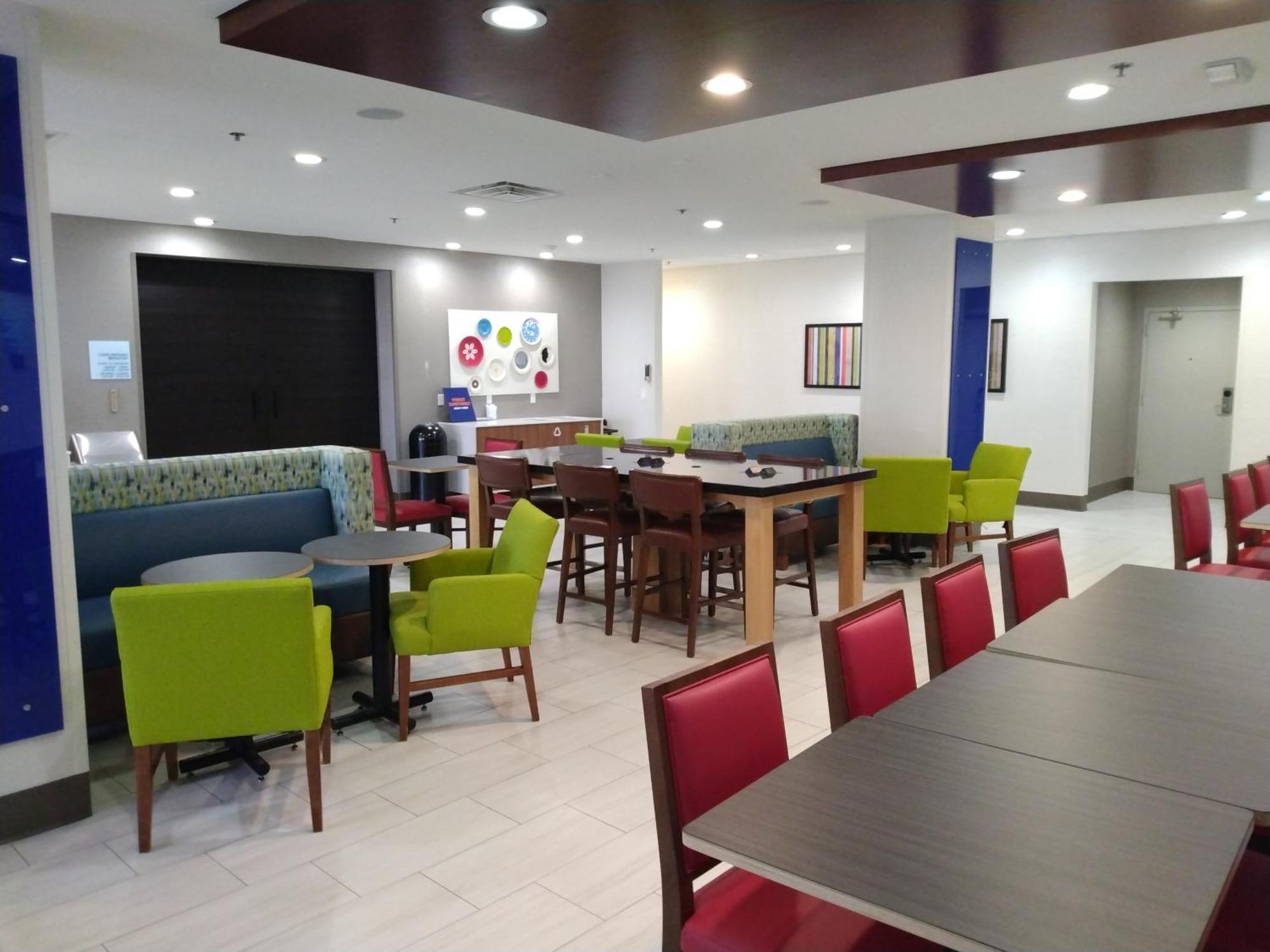 Express & Midtown By Ihg Albuquerque