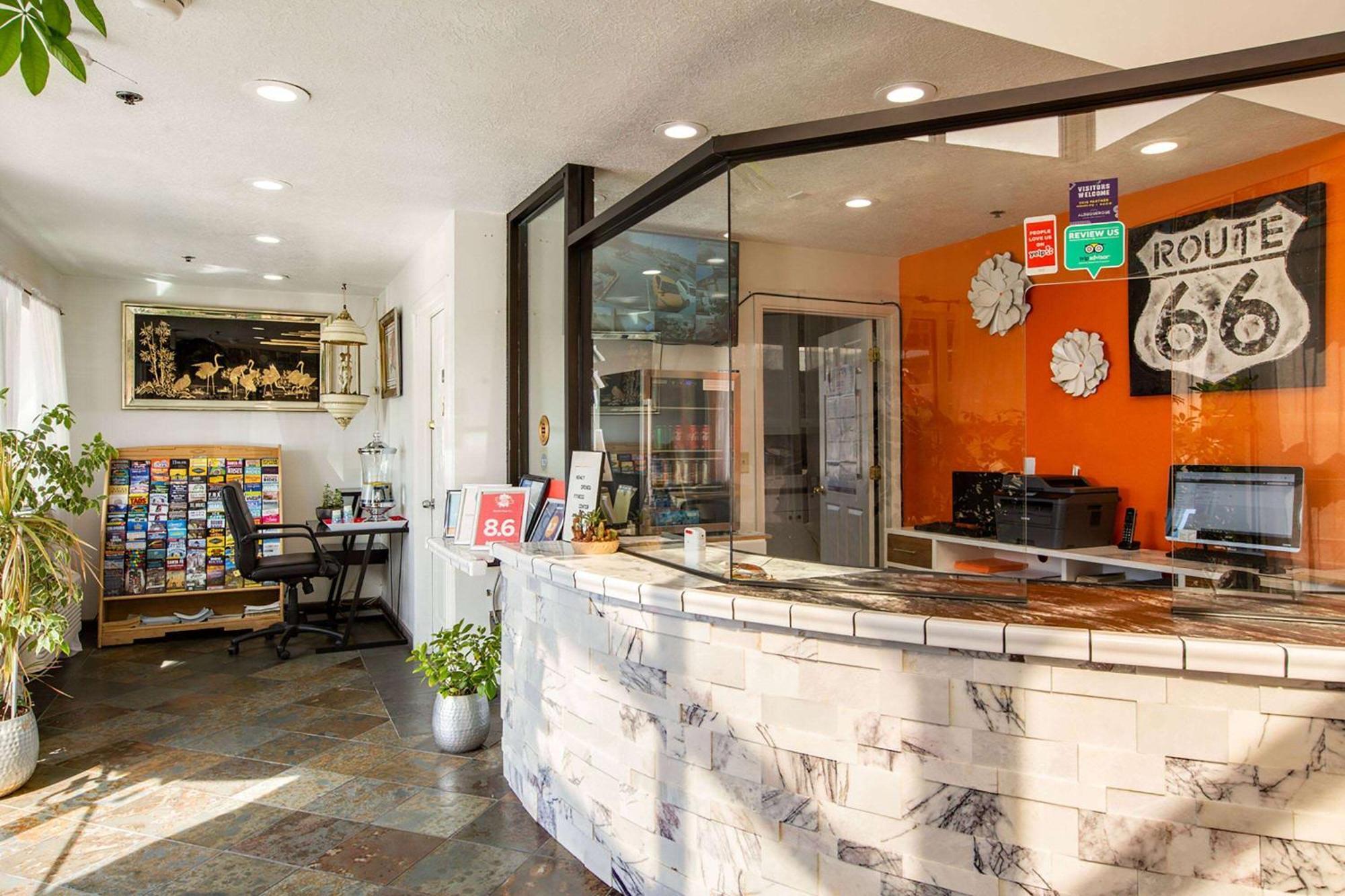 Sandia Peak Old Town Abq, A Howard Johnson By Wyndham 2*