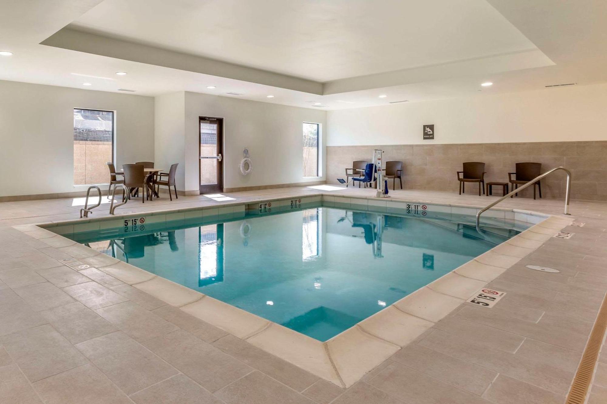 Hotel Comfort Airport Albuquerque