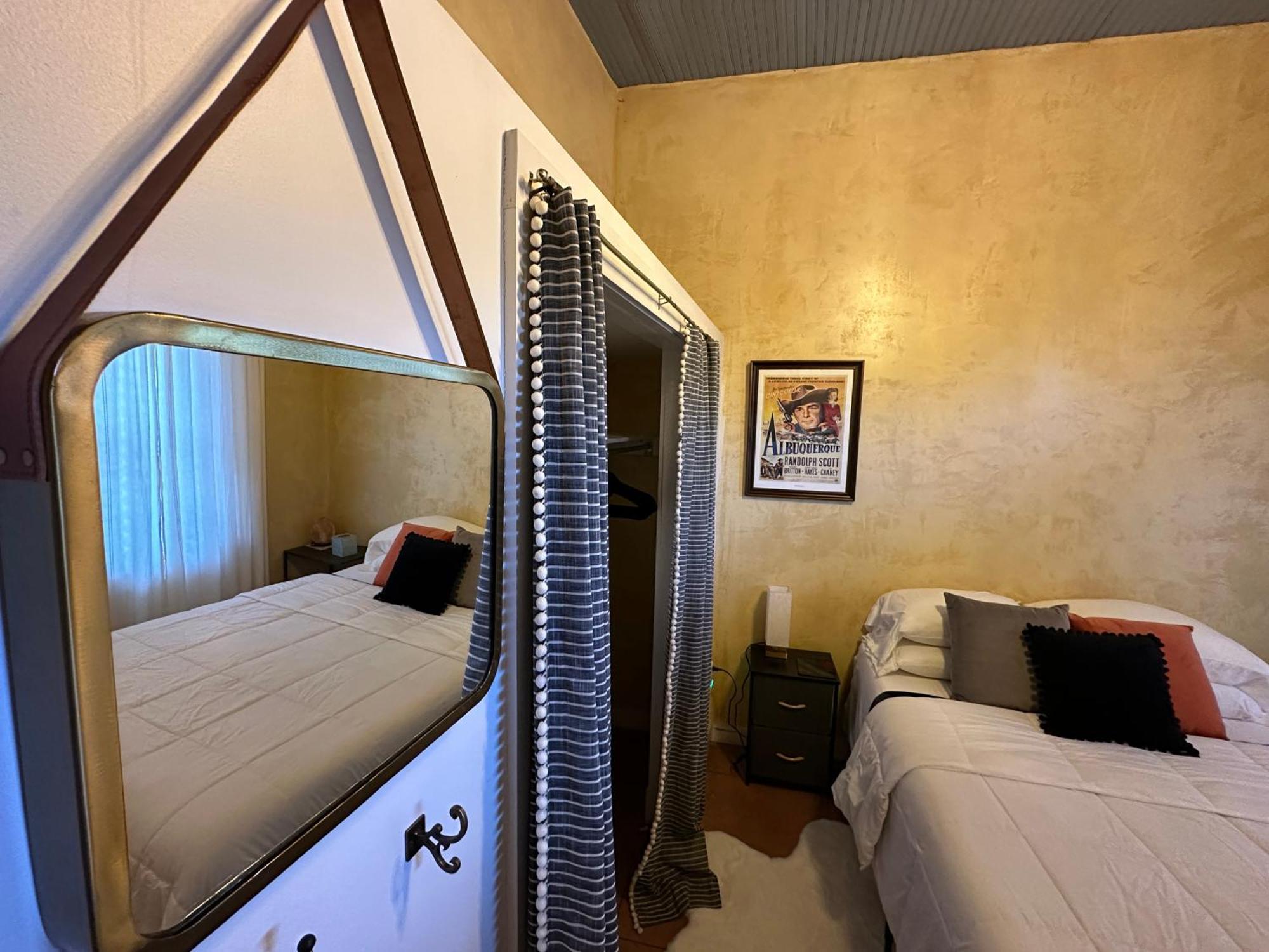 Painted Lady Bed & Brew Bed & Breakfast