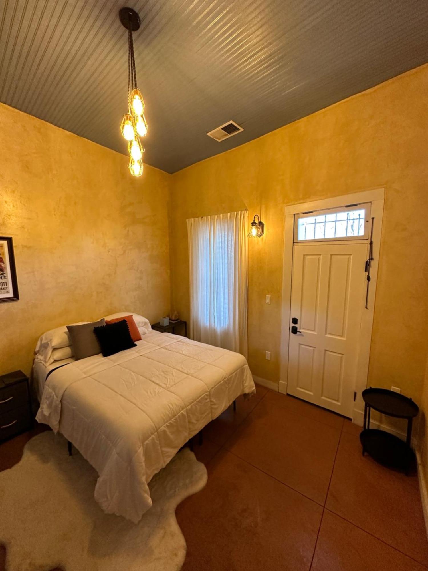 Painted Lady Bed & Brew Bed & Breakfast Albuquerque