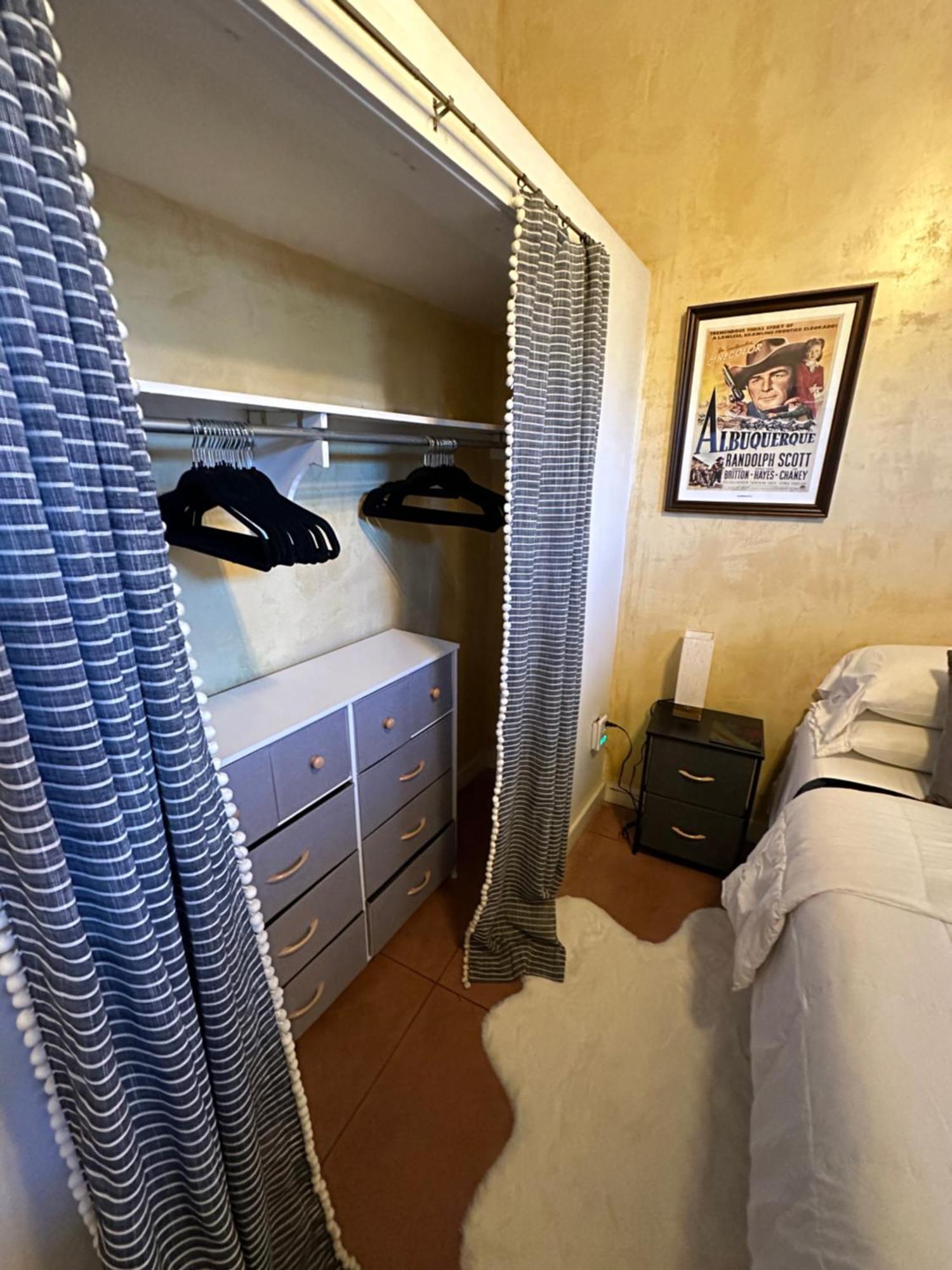 Bed & Breakfast Painted Lady Bed & Brew Albuquerque