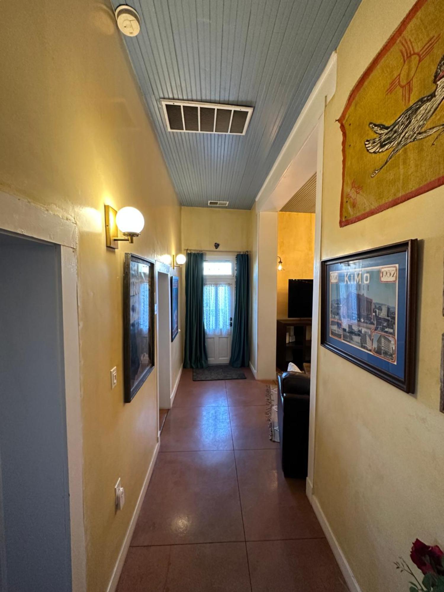 Painted Lady Bed & Brew Bed & Breakfast