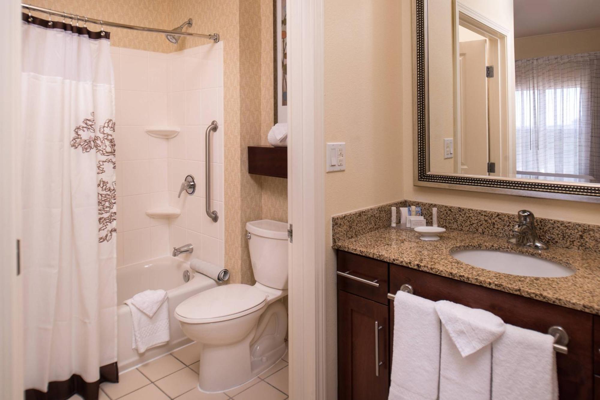 By Marriott Airport Albuquerque